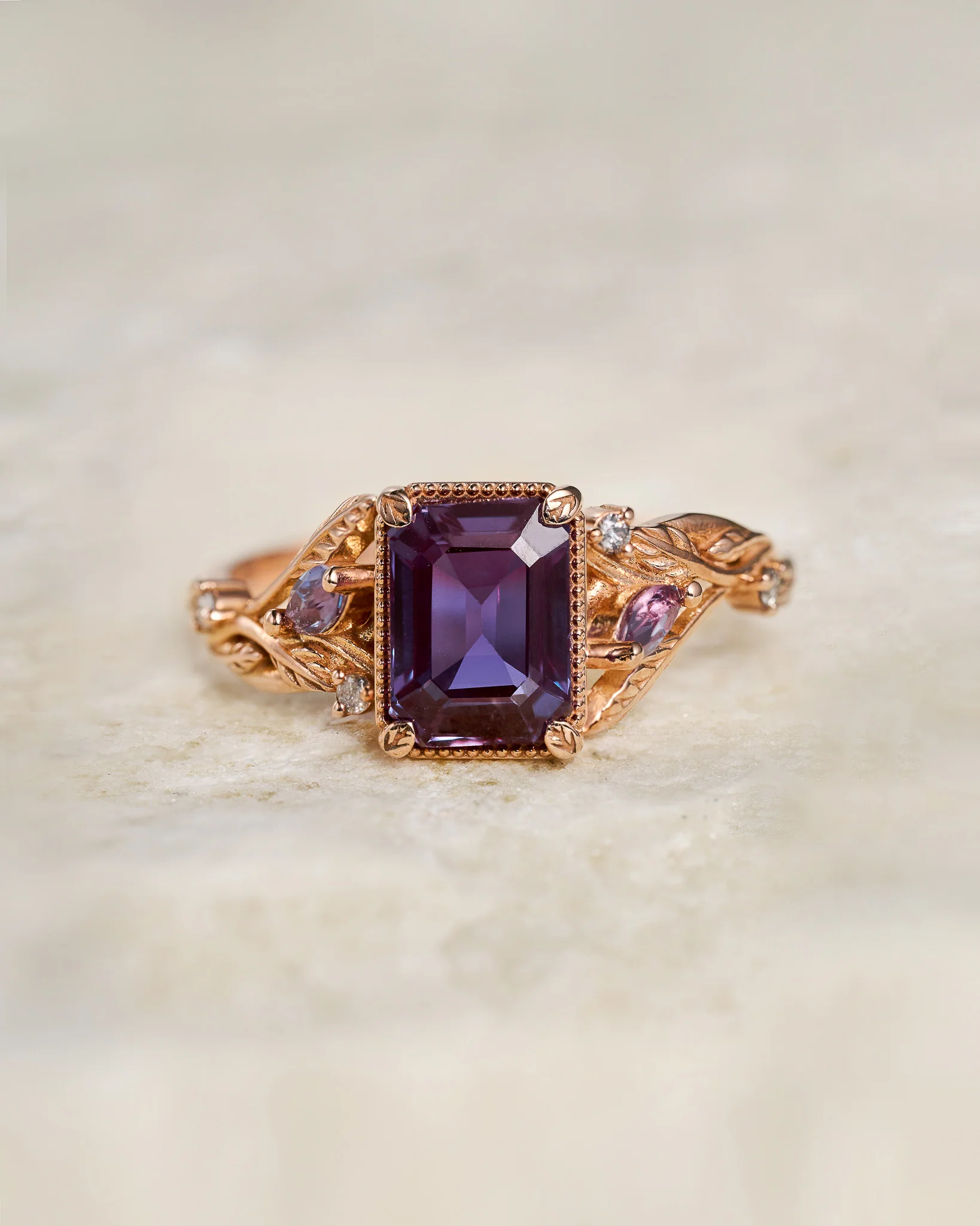 Alexandrite engagement ring with salt and pepper diamonds / Patricia - Image 3