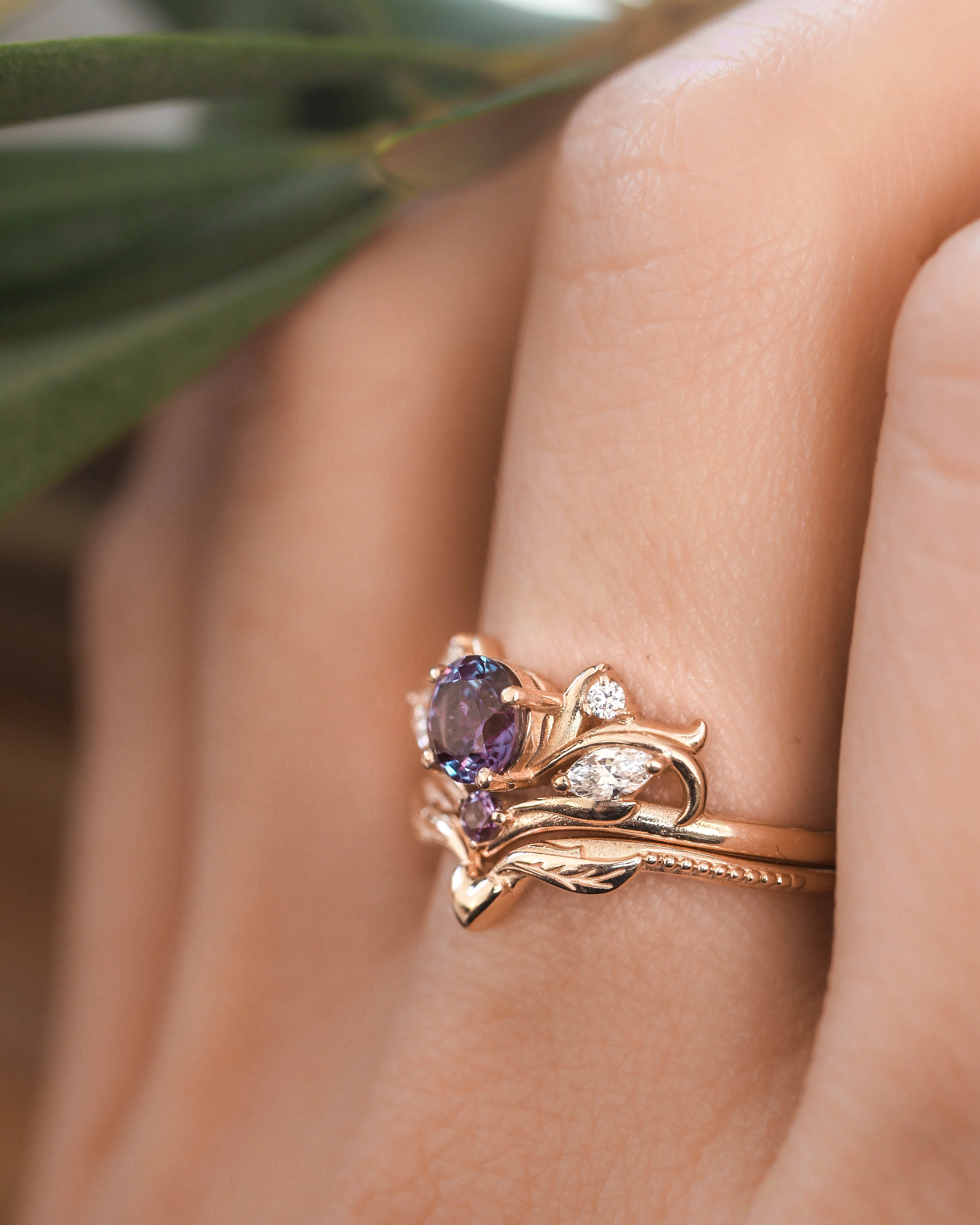 Bridal ring set with alexandrite / Swanlake - Image 4