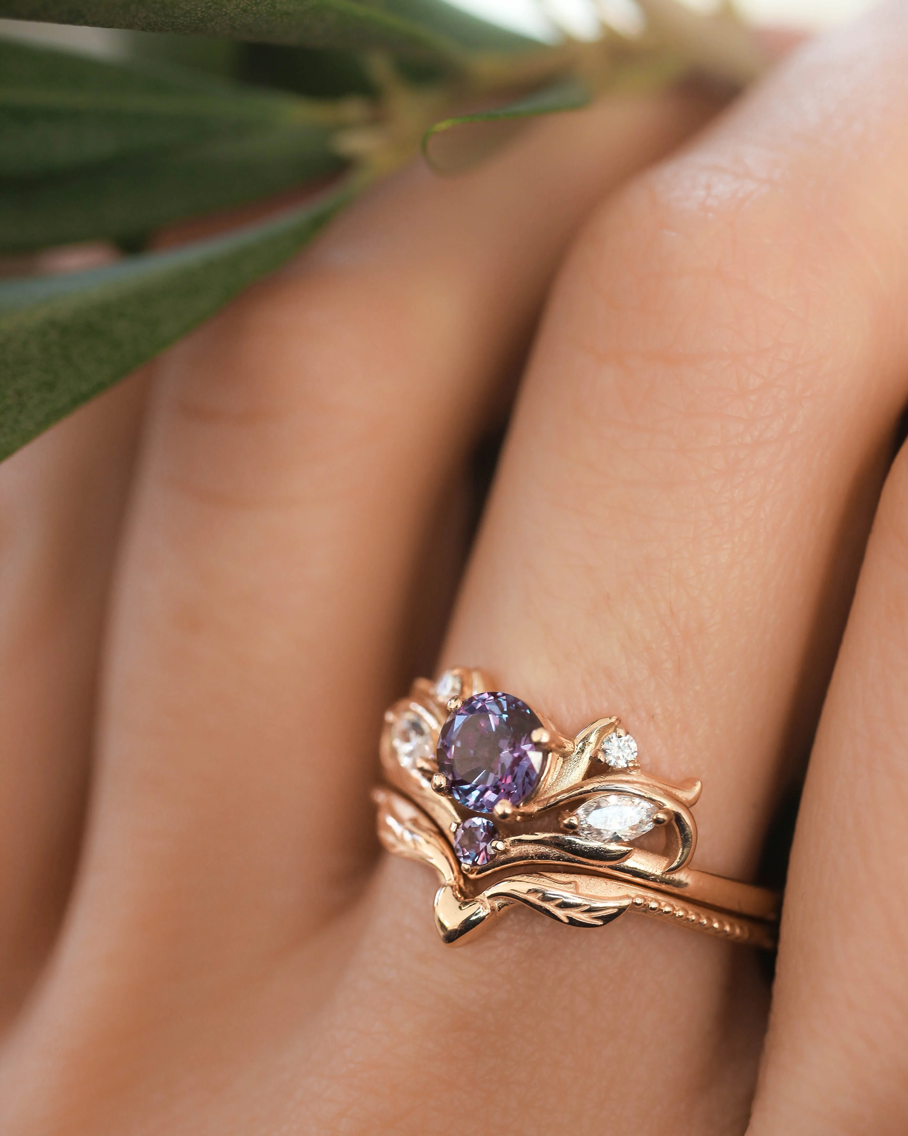 Bridal ring set with alexandrite / Swanlake - Image 5