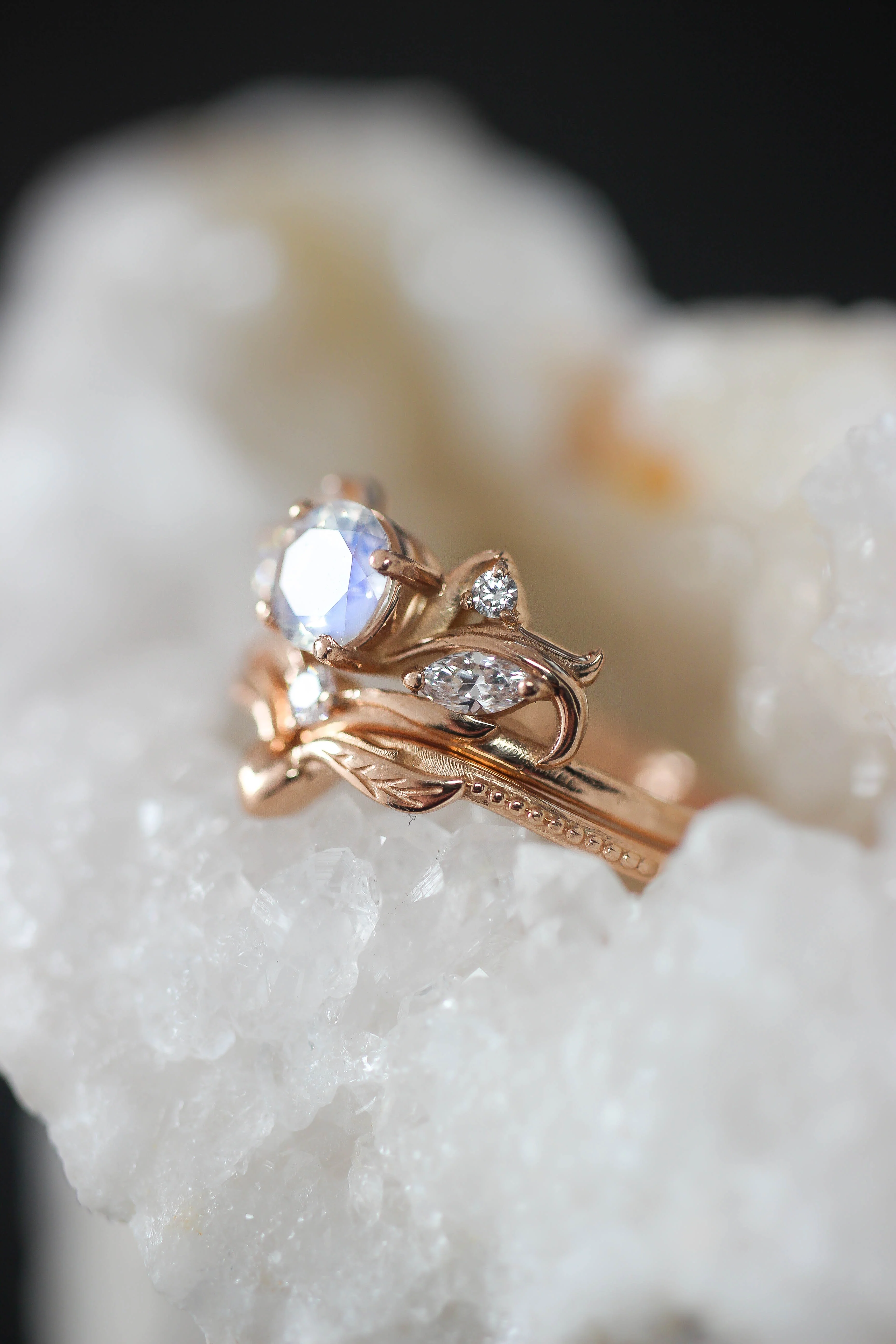 Bridal ring set with rainbow moonstone / Swanlake - Image 4
