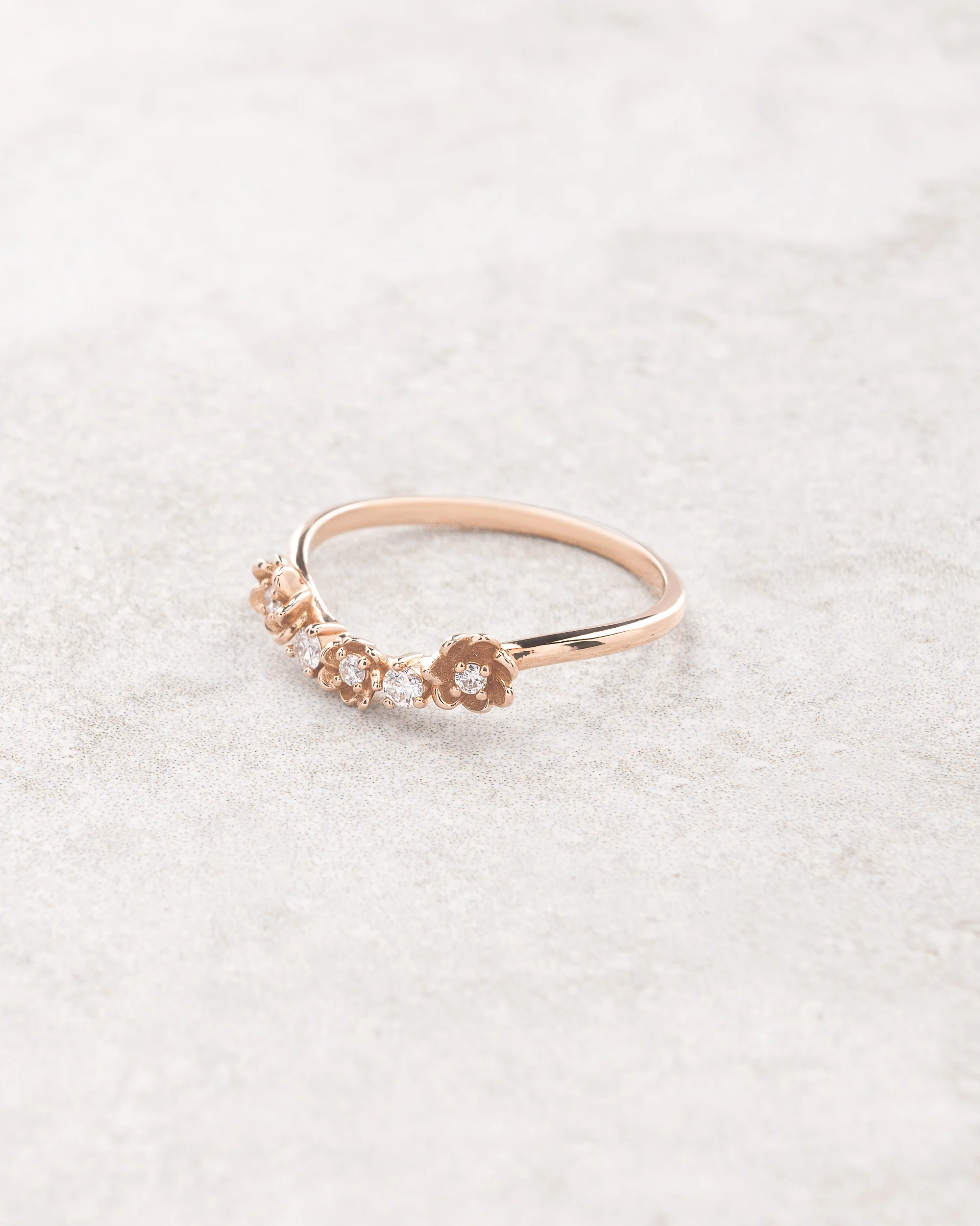 Curved flower wedding band, diamond ring - Image 4