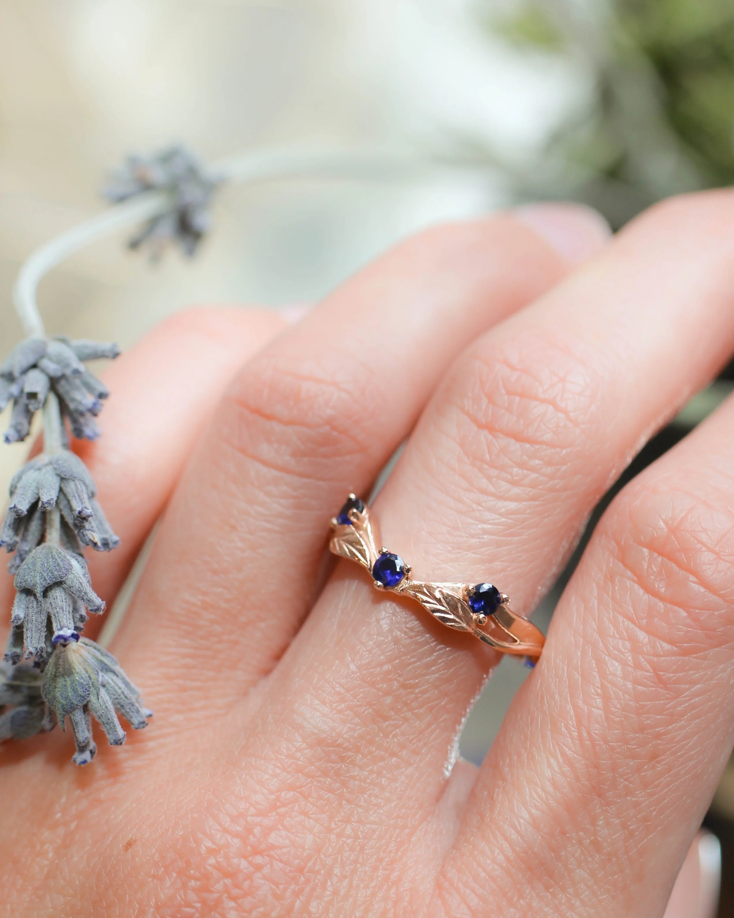 Curved wedding band with lab sapphires / matching band for Clematis - Image 3