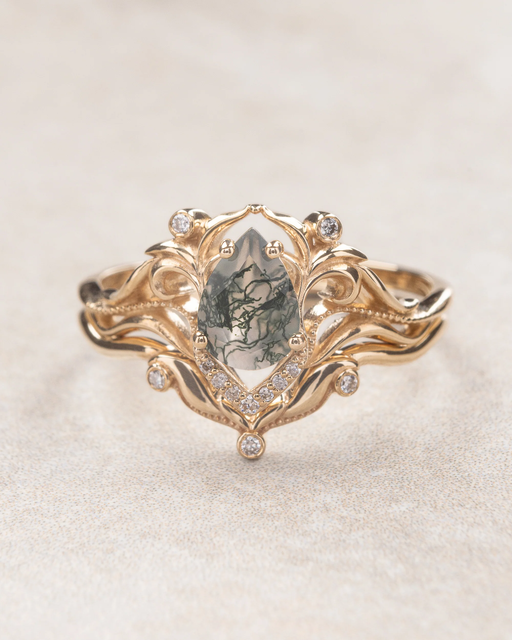 Curved wedding ring with diamonds, matching band for Lida - Image 4