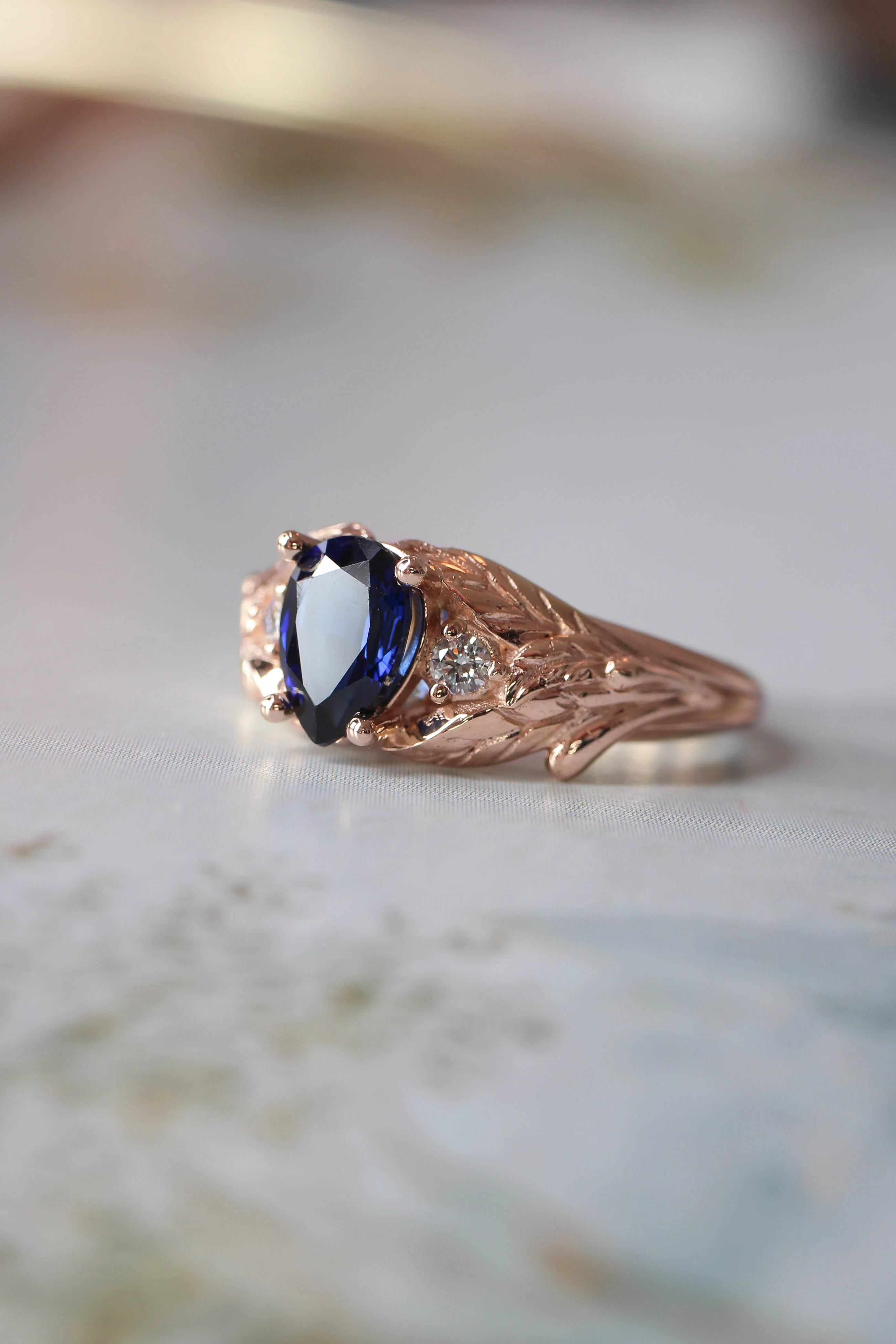 Lab sapphire and natural diamonds ring / Wisteria - Image 11