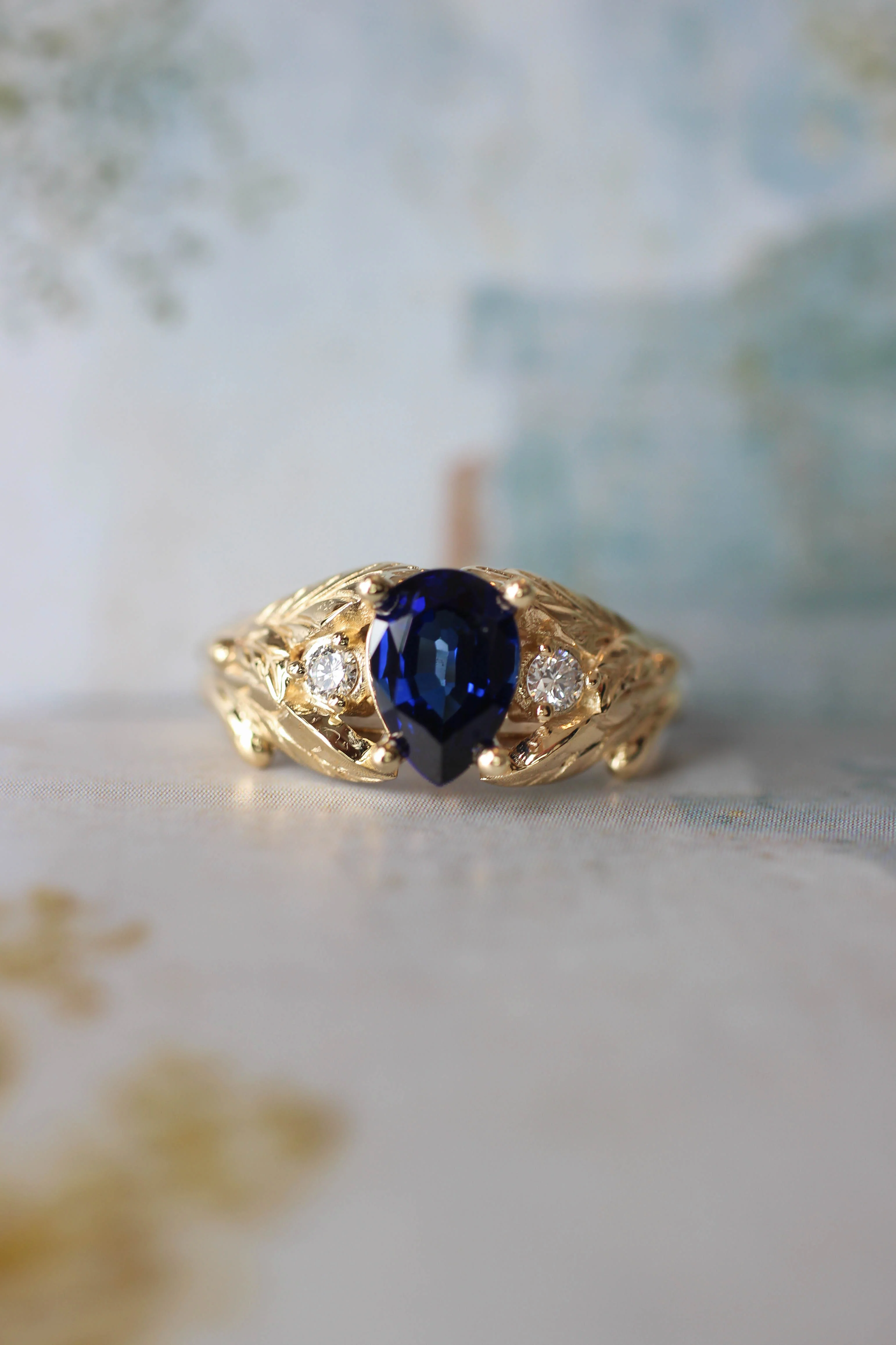 Lab sapphire and natural diamonds ring / Wisteria - Image 16