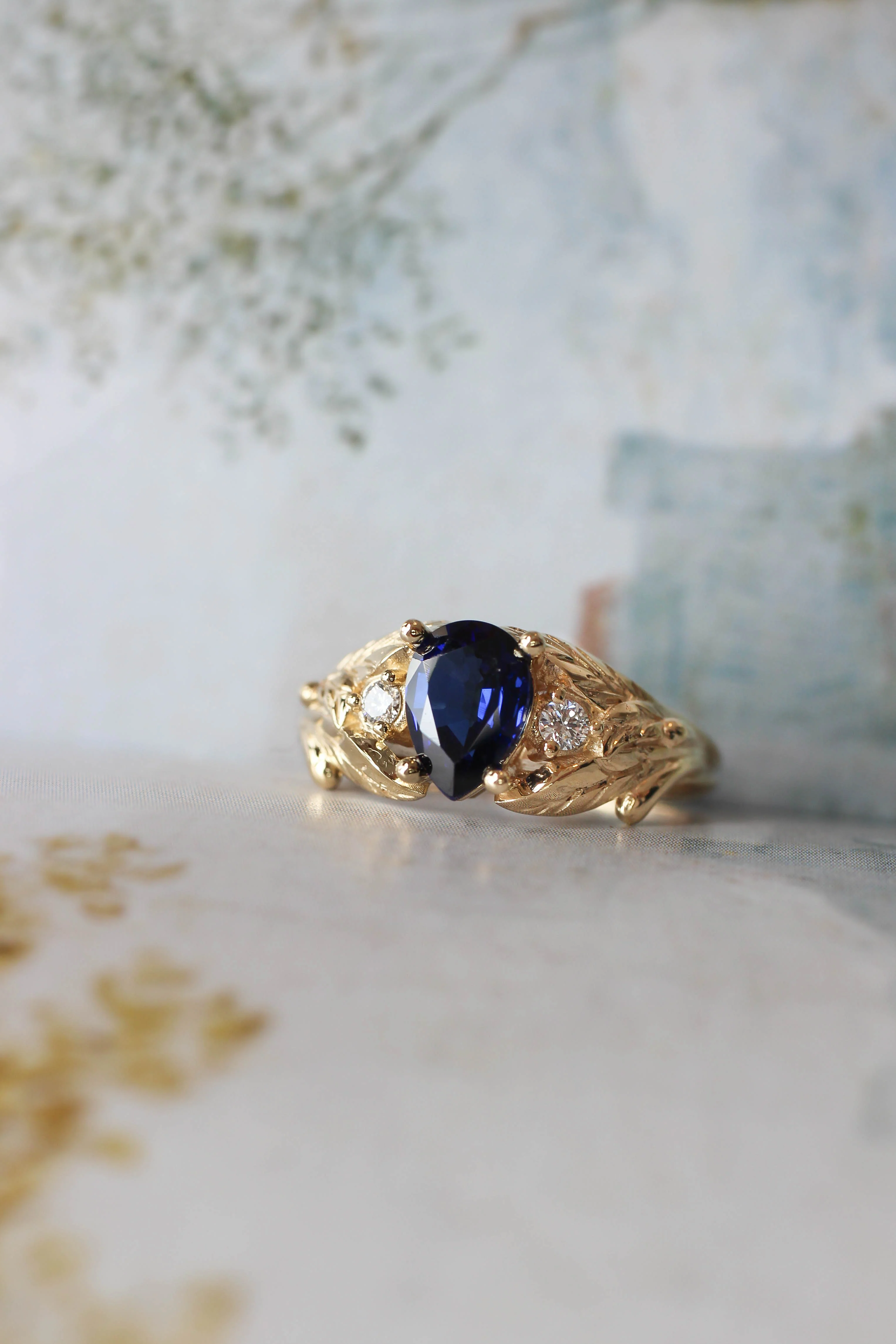 Lab sapphire and natural diamonds ring / Wisteria - Image 17