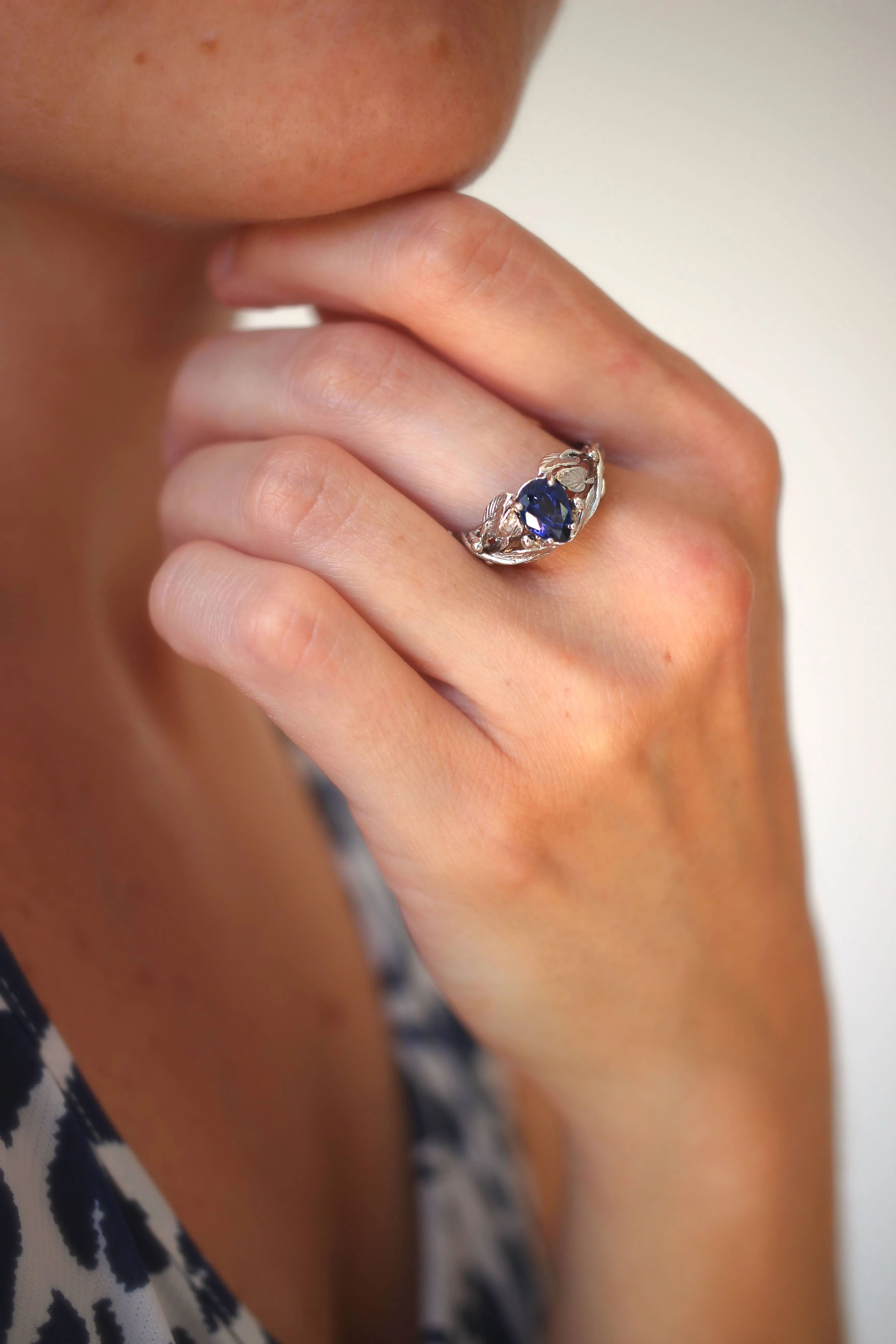 Lab sapphire engagement ring, leaves ring / Viola - Image 5