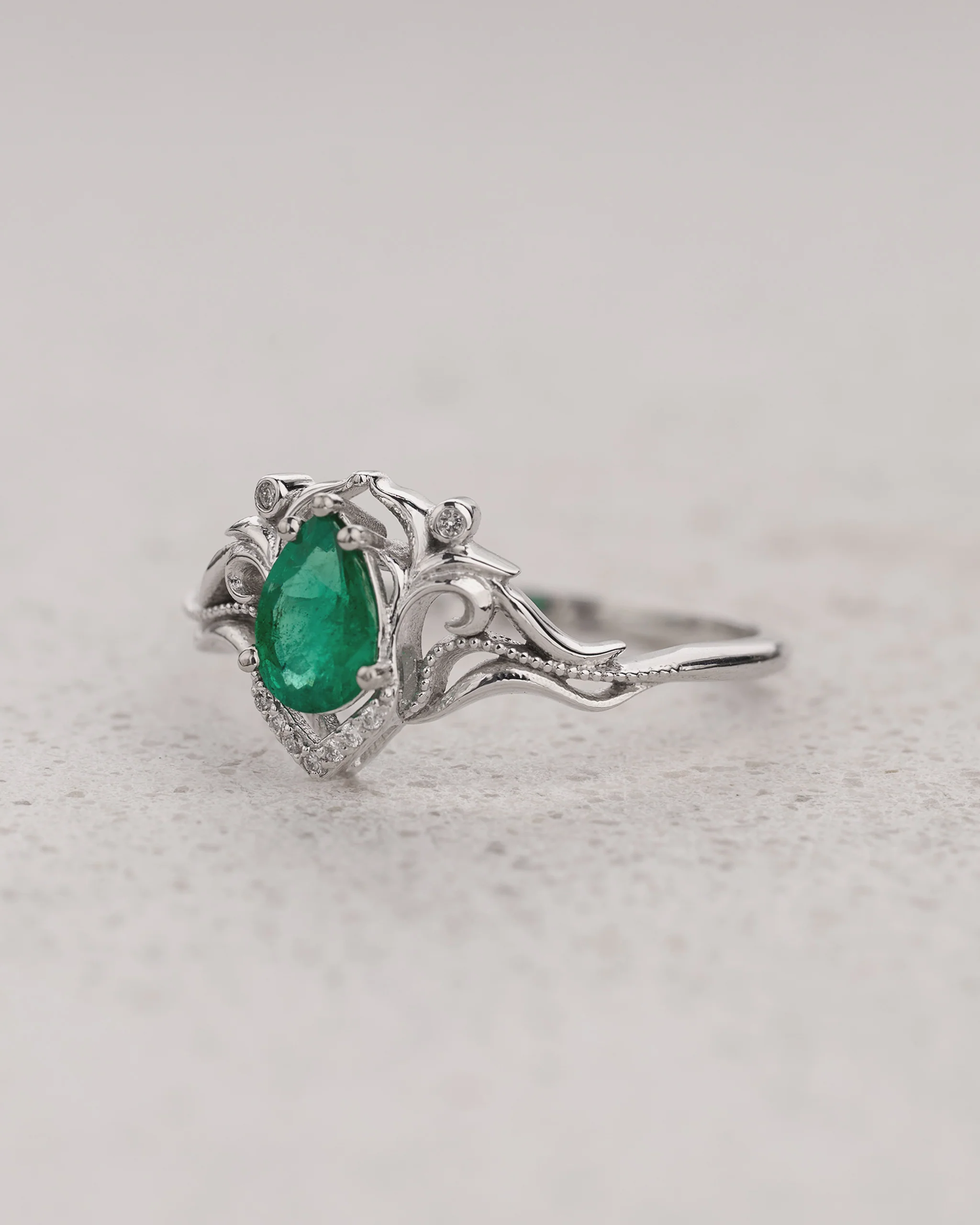 Natural emerald and diamonds engagement ring / Lida small - Image 3