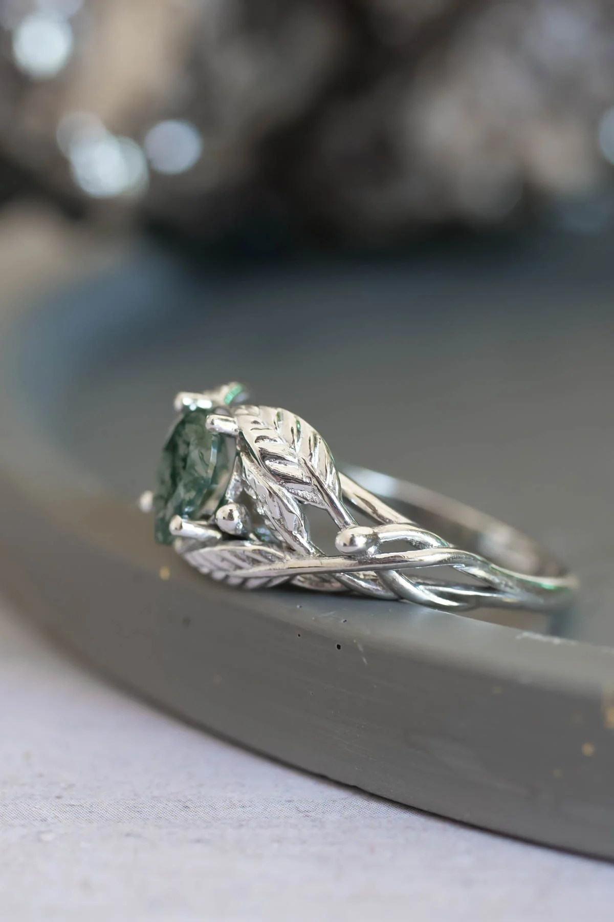 Natural moss agate engagement ring, tree branch ring / Viola - Image 8