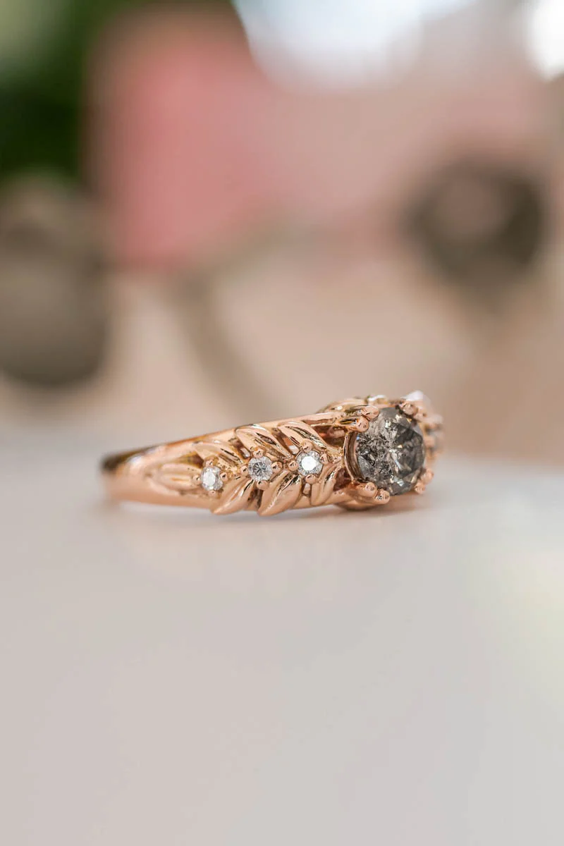 Nature inspired engagement ring with salt & pepper diamond / Silvestra - Image 10
