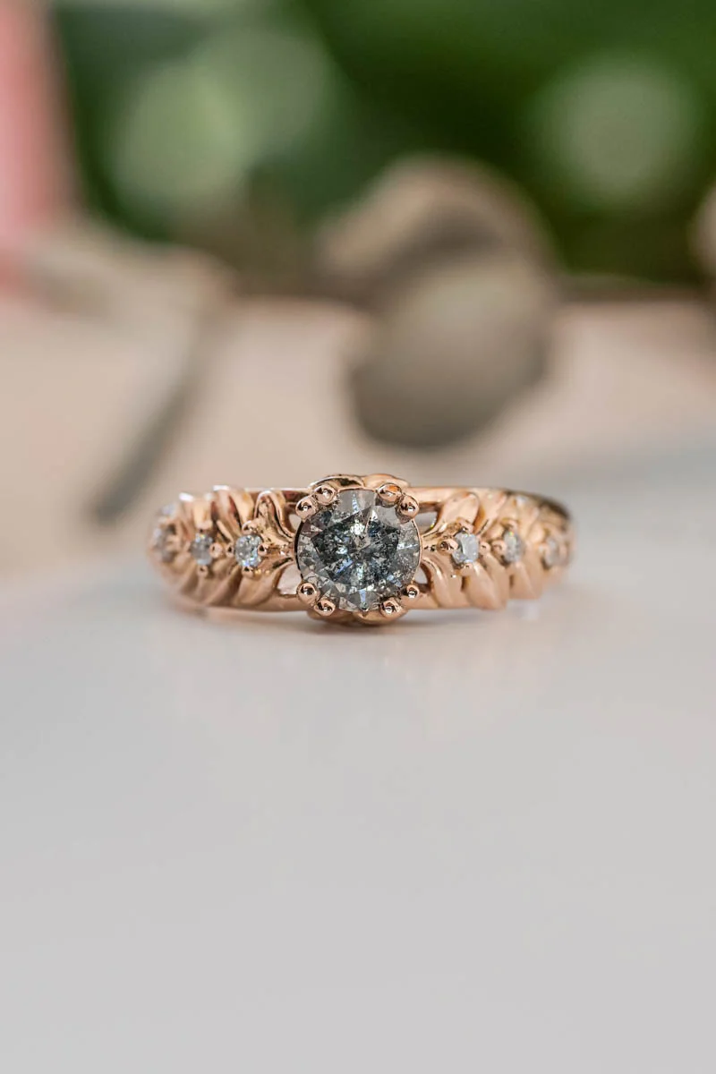 Nature inspired engagement ring with salt & pepper diamond / Silvestra - Image 3