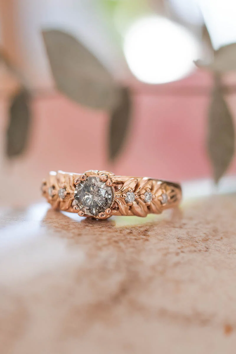 Nature inspired engagement ring with salt & pepper diamond / Silvestra - Image 6