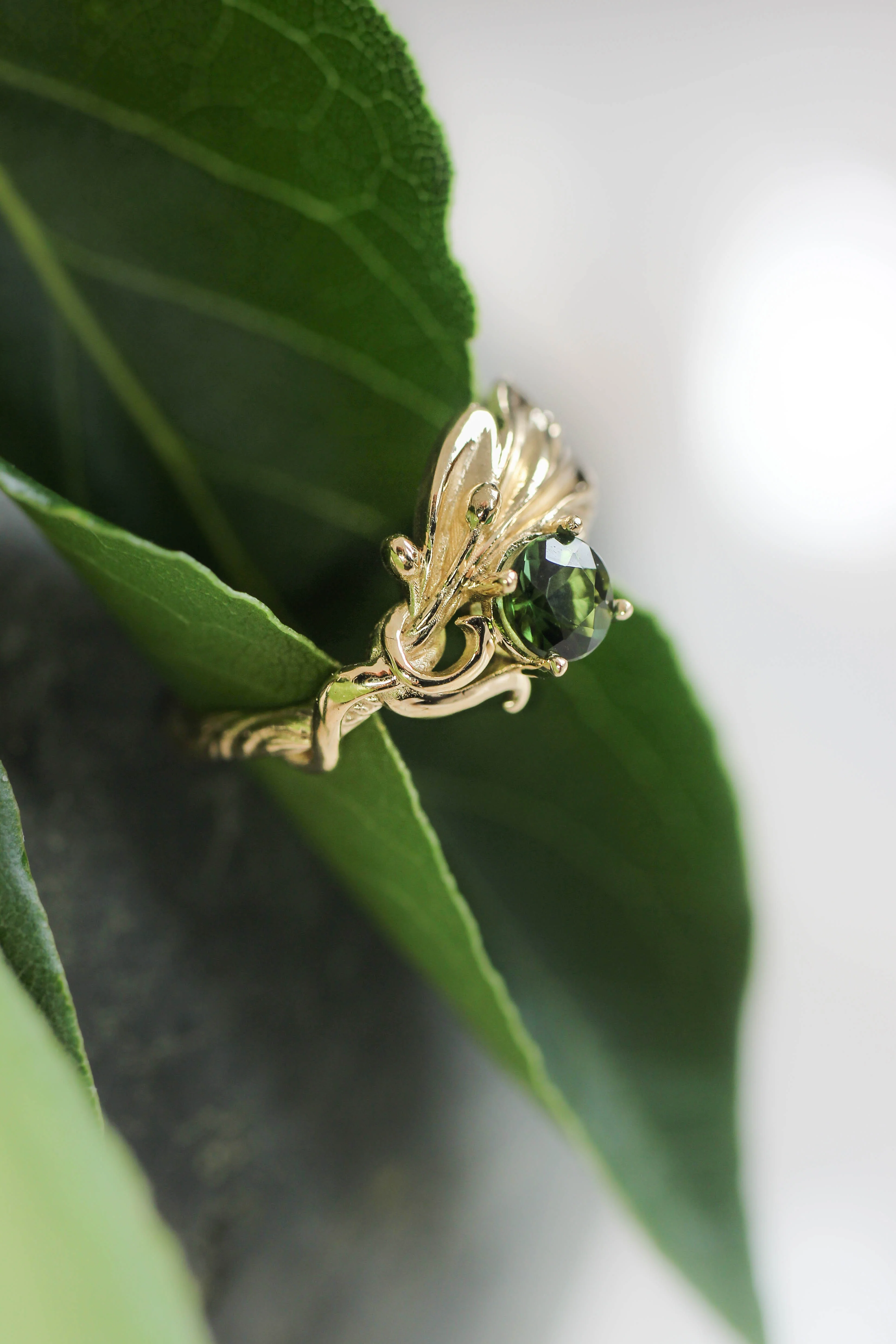 Olive branch ring with ribbon and green tourmaline / Olivia - Image 8