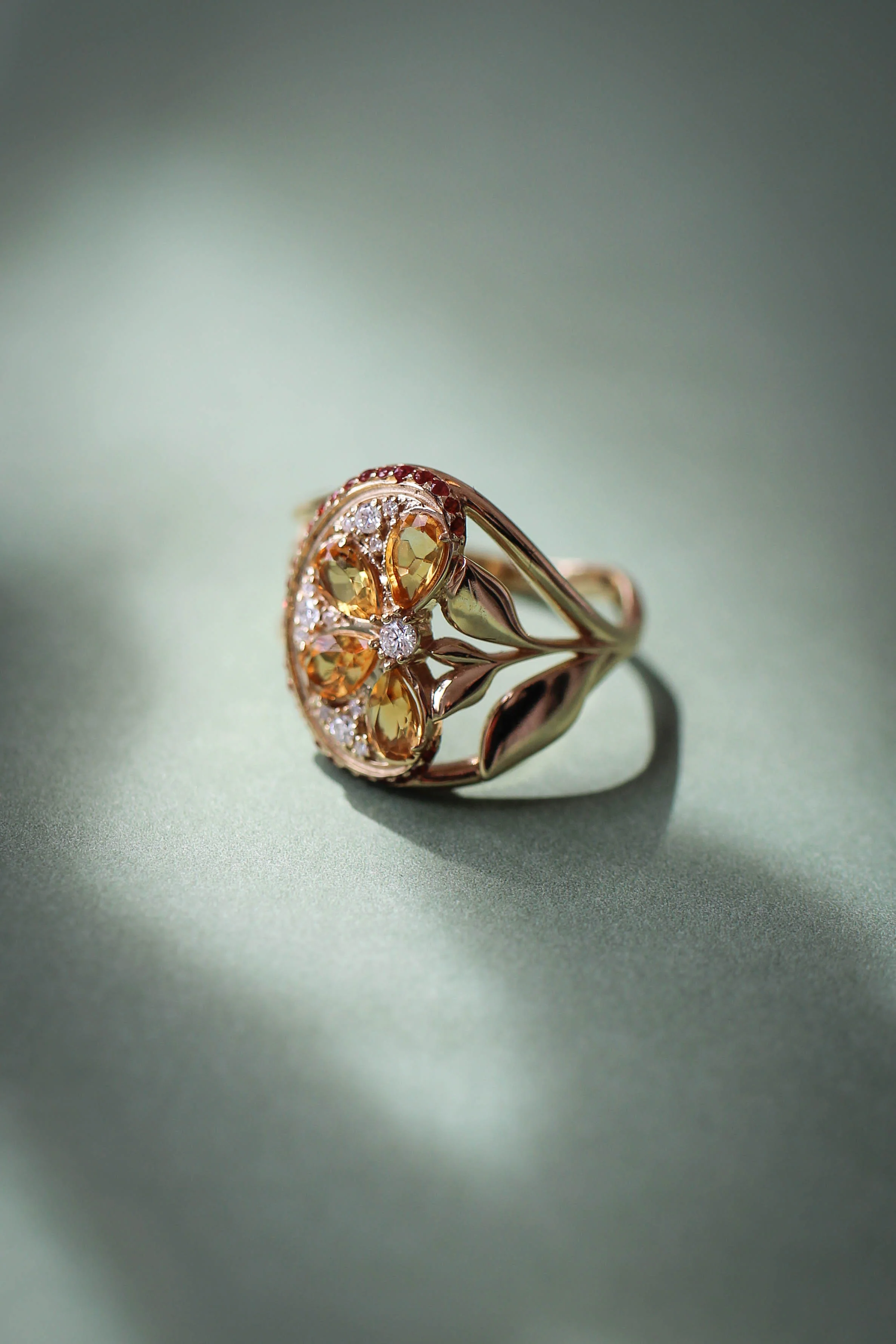 Orange slice ring with citrine, diamonds and sapphires - Image 10