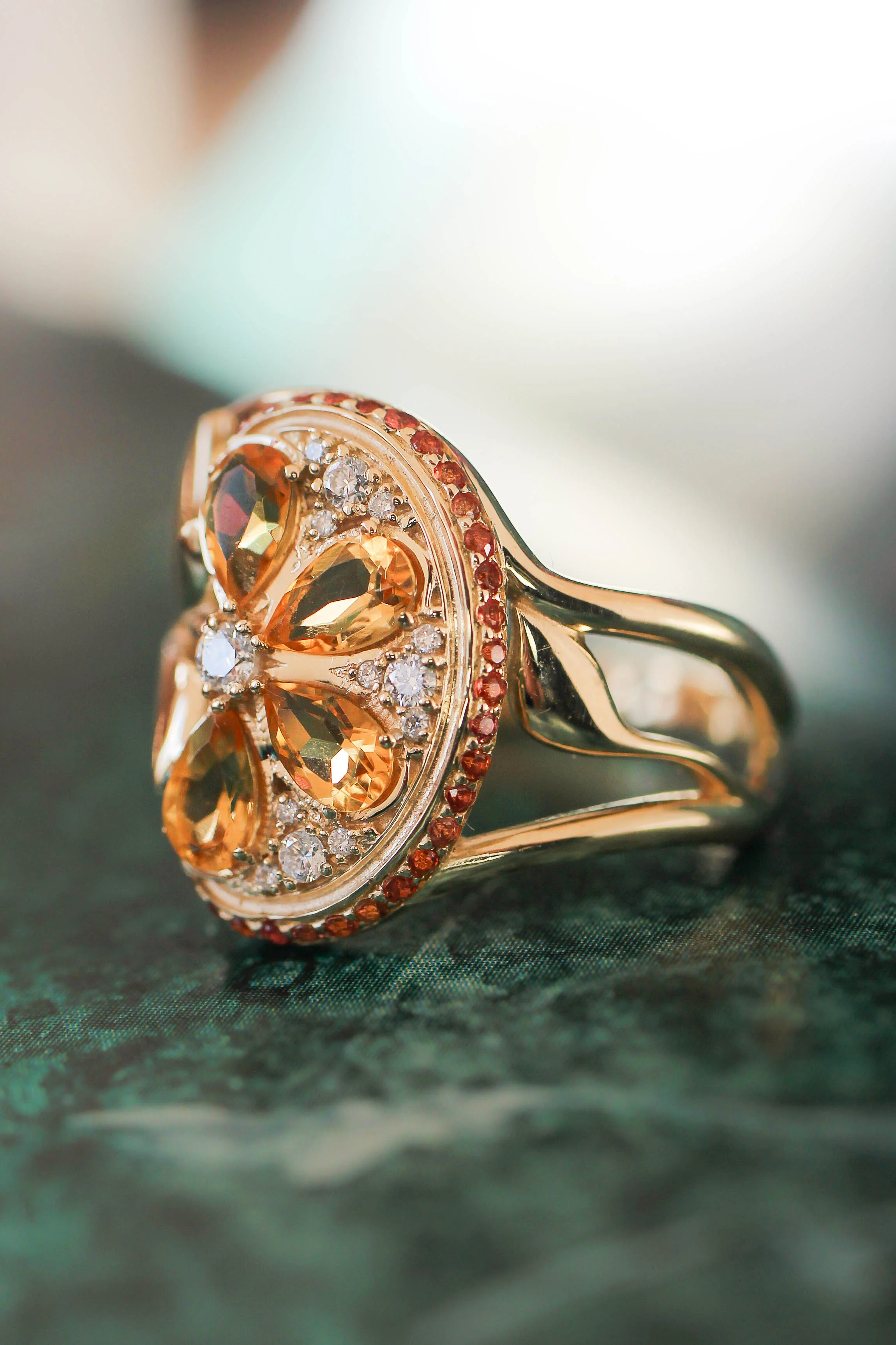 Orange slice ring with citrine, diamonds and sapphires - Image 12