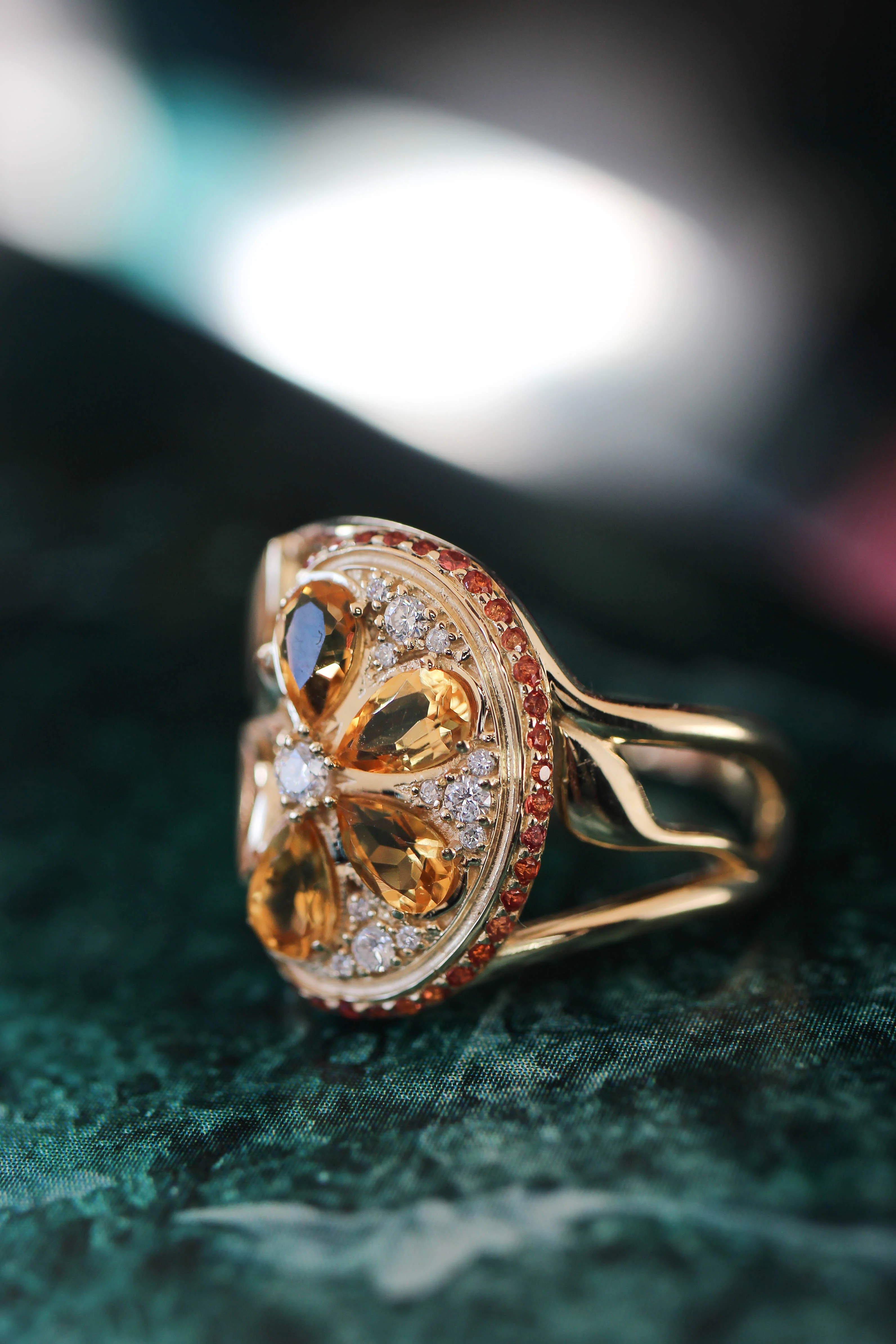 Orange slice ring with citrine, diamonds and sapphires - Image 13