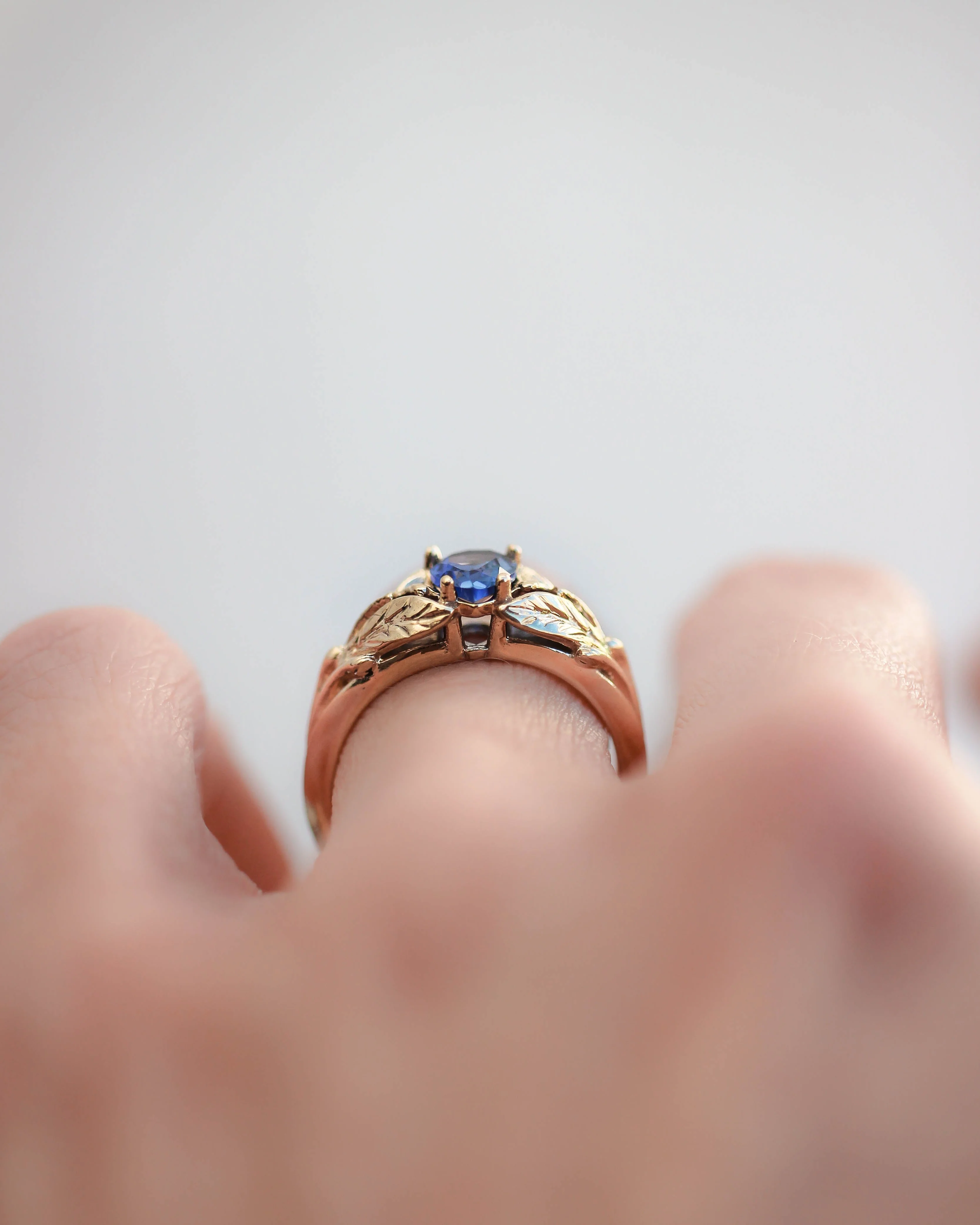 Blue lab sapphire ring, gold leaves engagement ring / Wisteria - Image 6