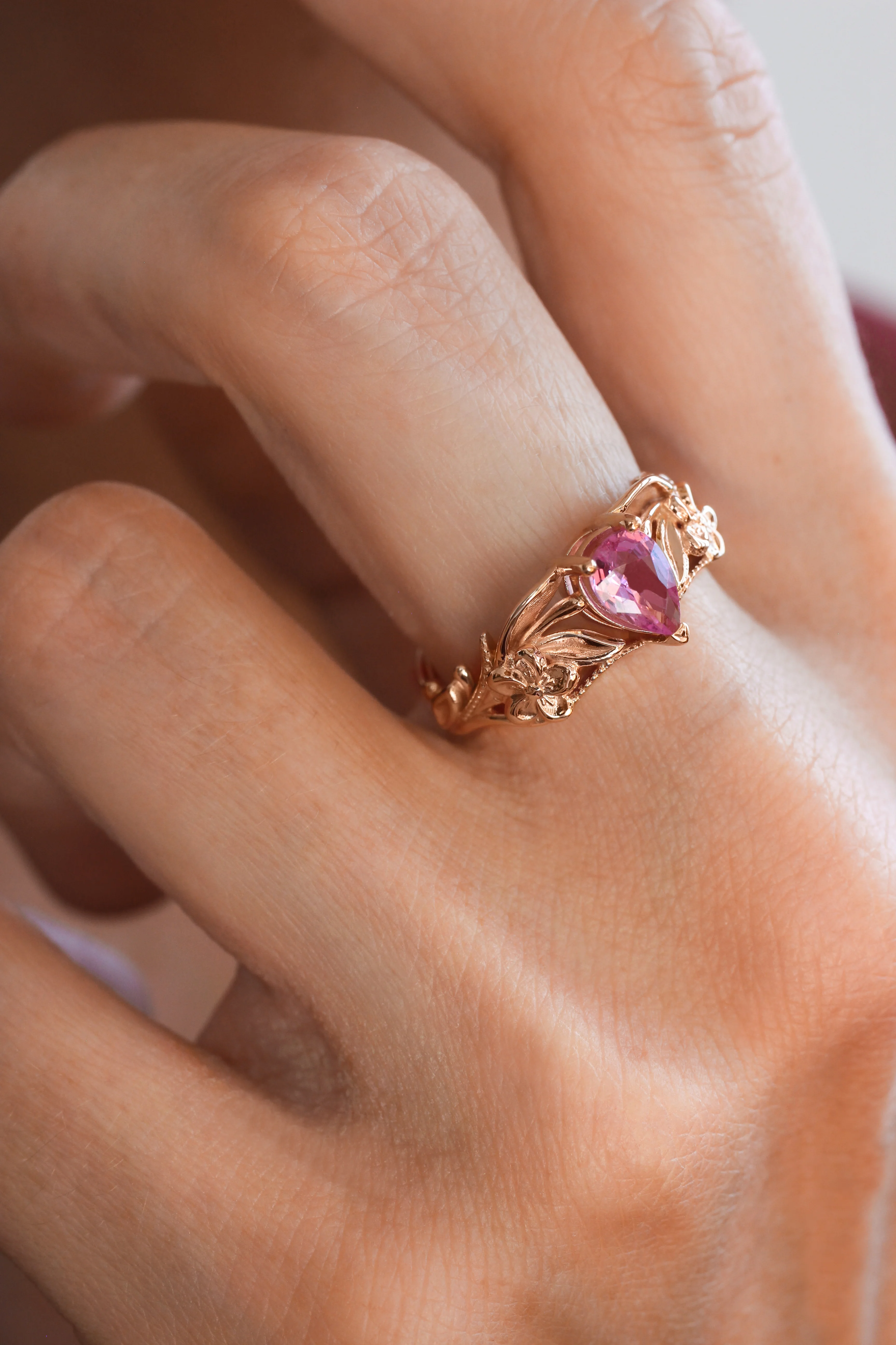 Pink sapphire engagement ring, art nouveau ring / Eloise - Image 3