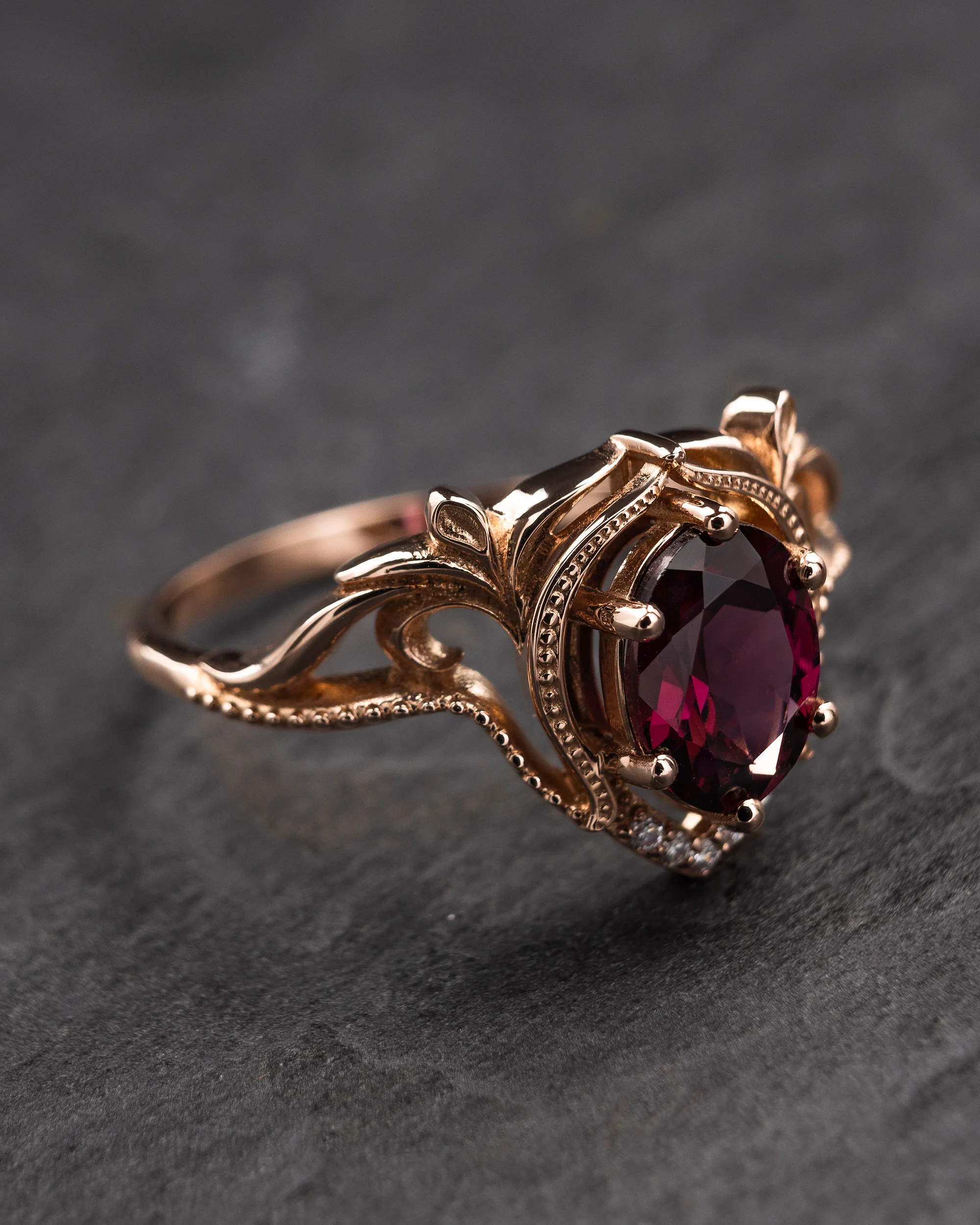 Art nouveau bridal ring set with rhodolite garnet / Lida oval - Image 5