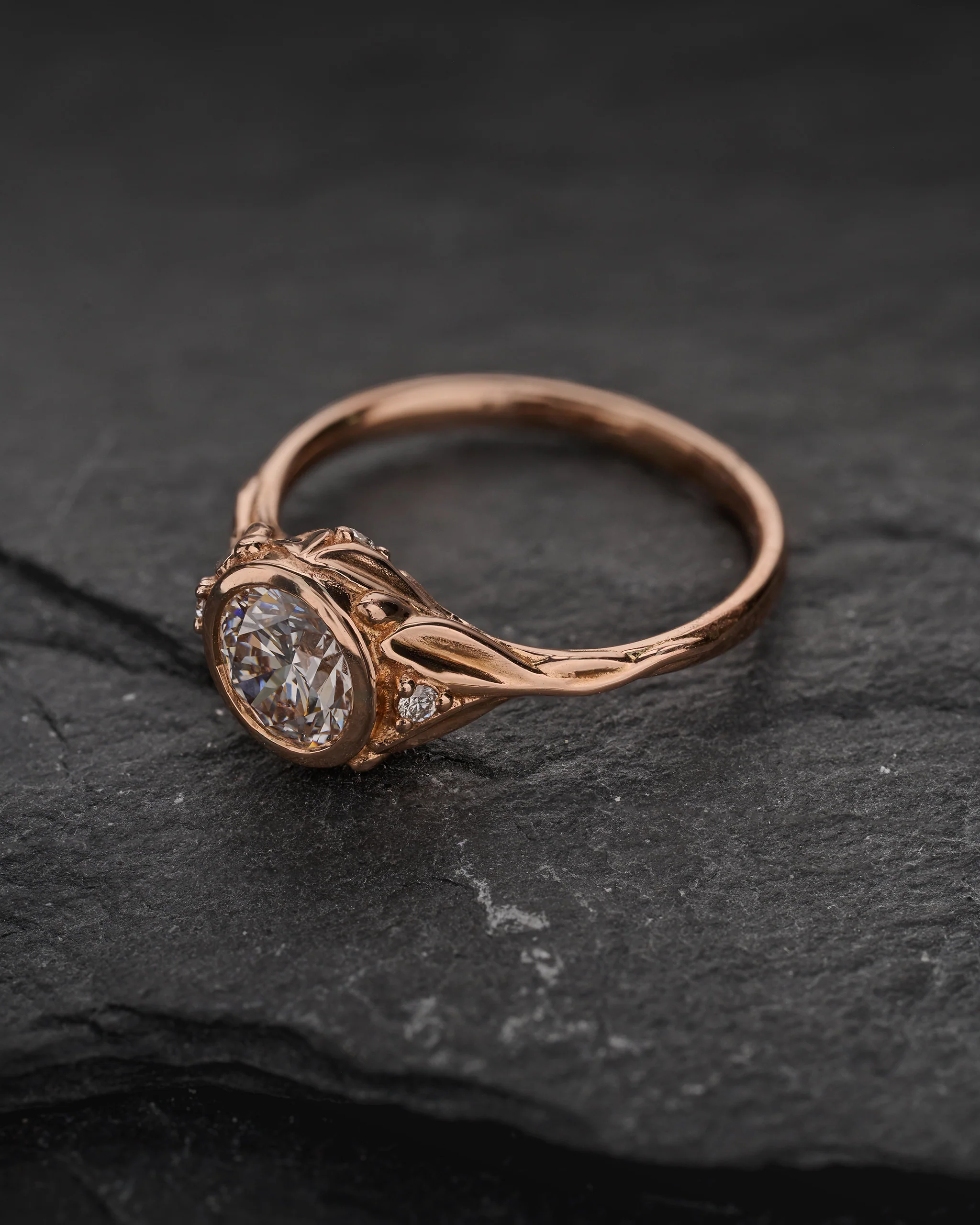 Lab grown diamond engagement ring, 1 carat diamond proposal ring / Roma - Image 5