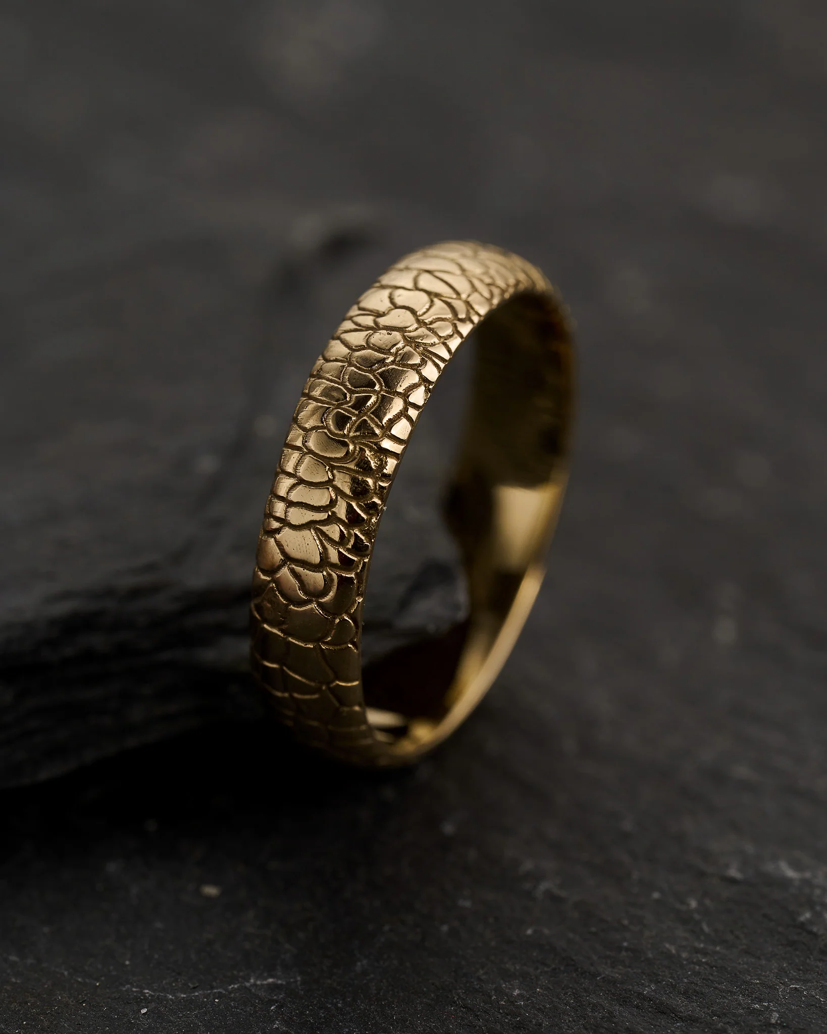 Reptile skin ring, 5 mm wedding band - Image 4