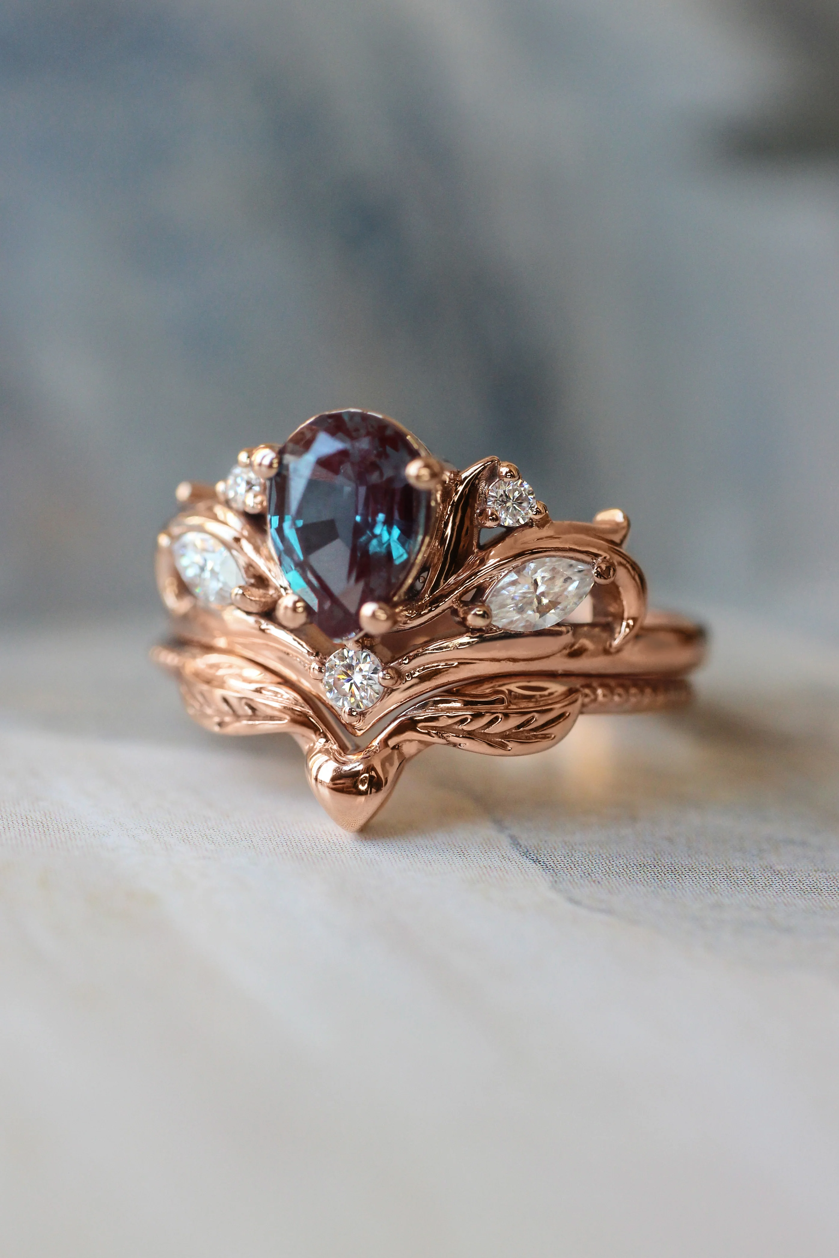 Swanlake | custom bridal ring setting, pear cut gemstone 7x5 mm - Image 6