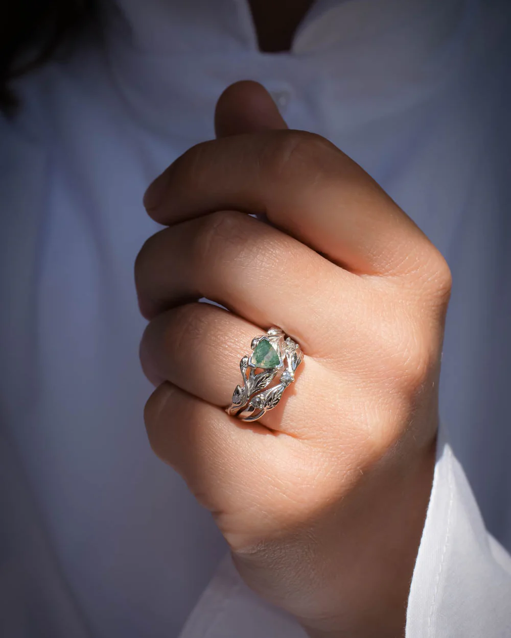Trillion cut moss agate ring / Clematis - Image 6
